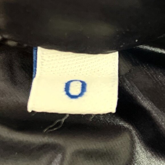 CW0323 Moncler Black Down Puffer Jacket With Zippered Pockets & Logo Patch - Picture 8 of 8